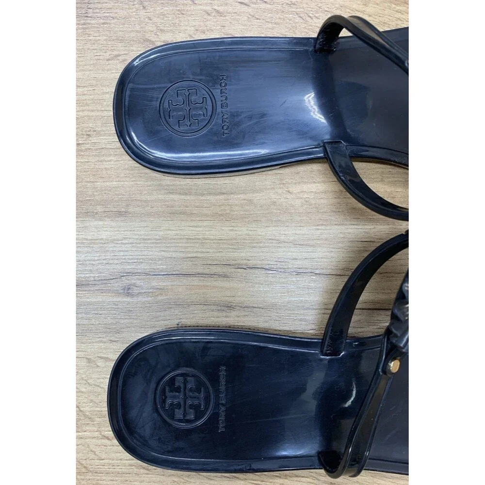 Tory Burch Jelly Thong Sandals Black Gold Logo Pearl Medallion Women's Size 9